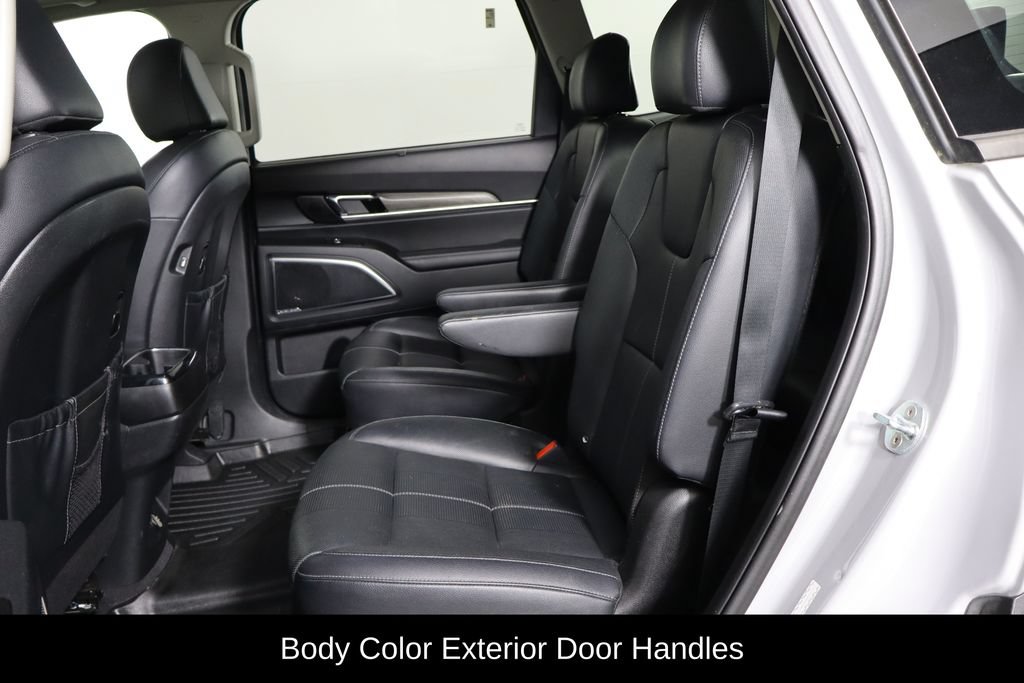 Used 2022 Kia Telluride SX w/ Nightfall Edition Package AWD/4WD image 16