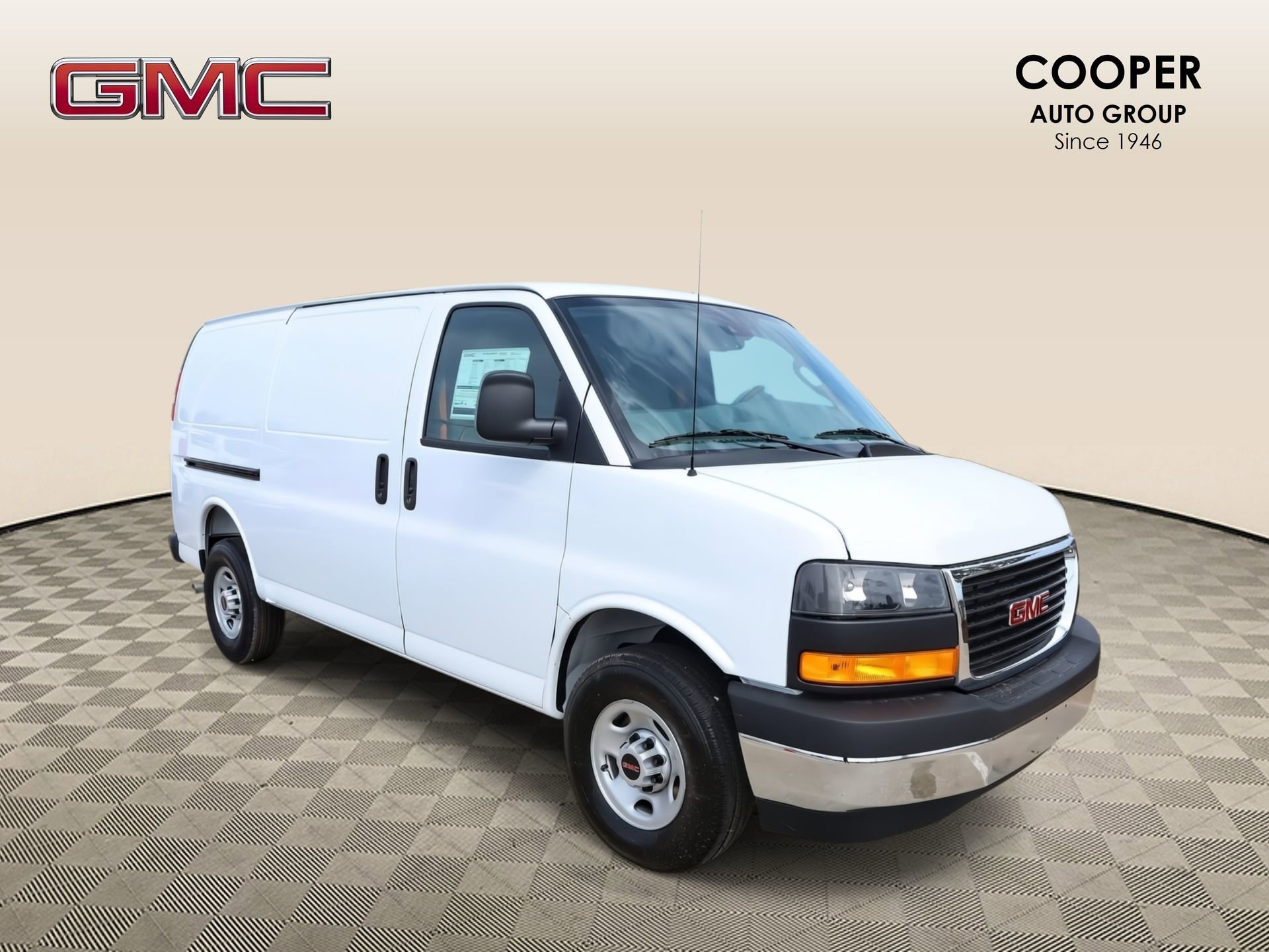 New 2026 GMC Savana 3500 w/ Driver Convenience Package RWD image 1