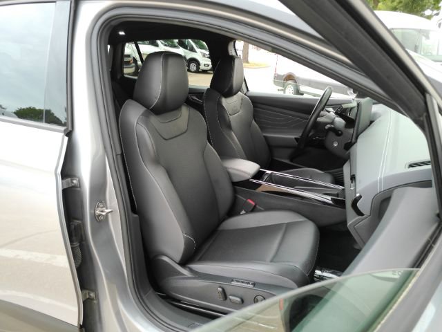 Used 2023 Volkswagen ID.4 Pro S RWD image 21