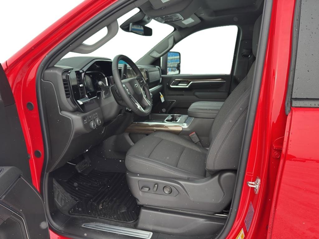New 2026 Chevrolet Silverado 2500 LT w/ Trail Boss Package image 7
