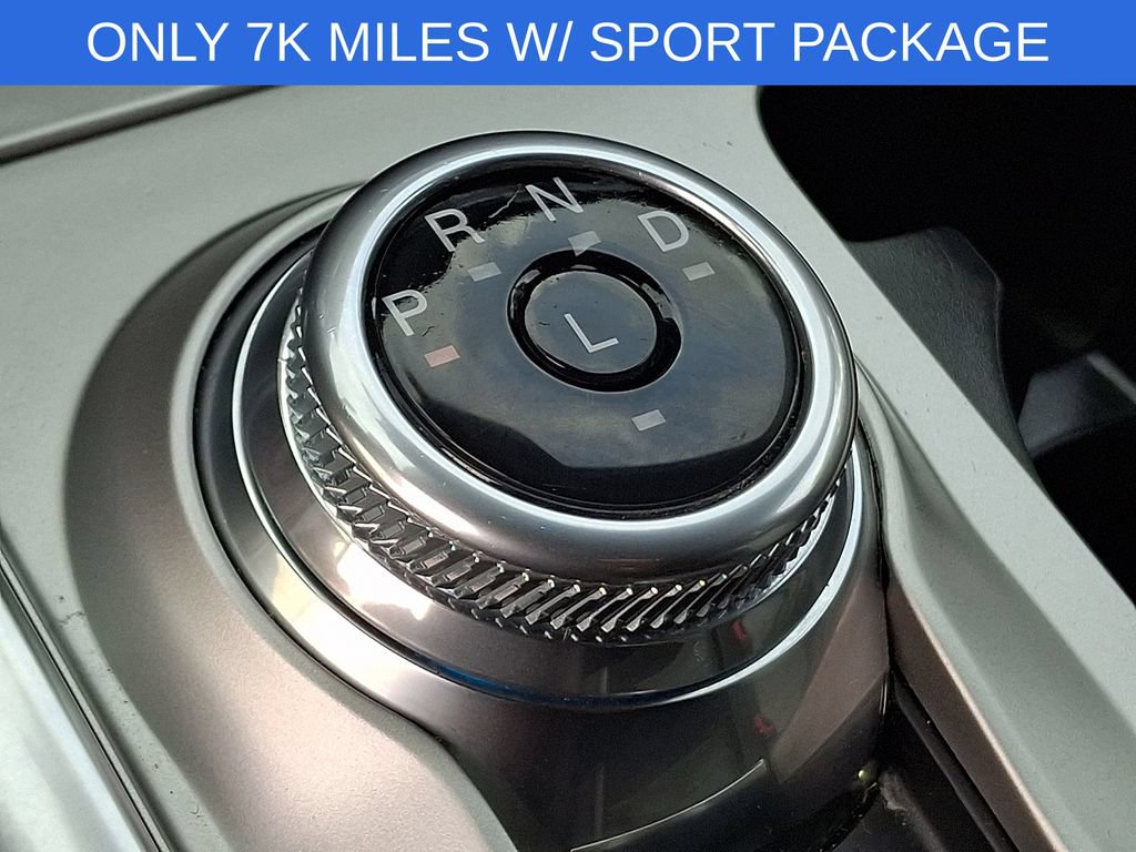 Used 2024 Ford Explorer XLT w/ Equipment Group 202A AWD/4WD image 15