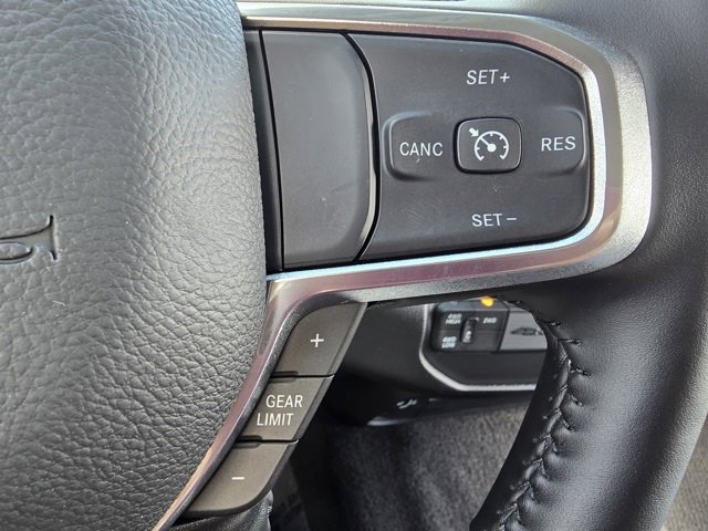 Used 2024 RAM 2500 Laramie image 12