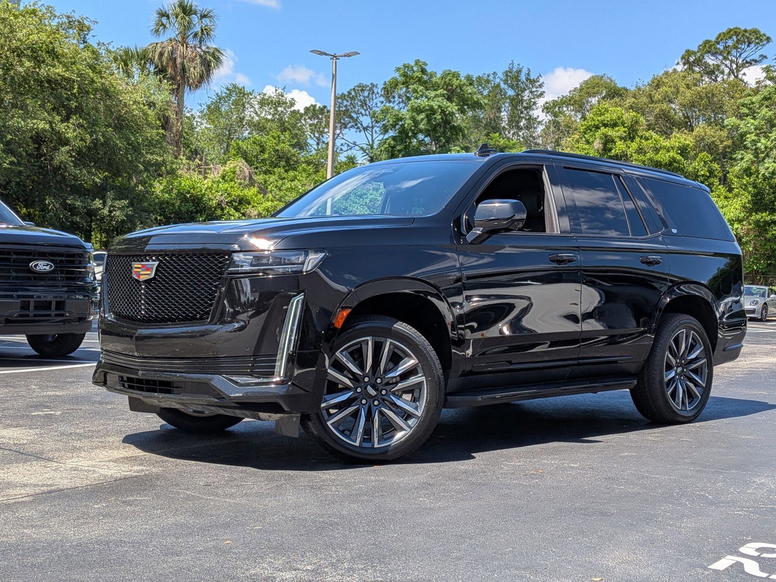 Used 2024 Cadillac Escalade Sport RWD image 1
