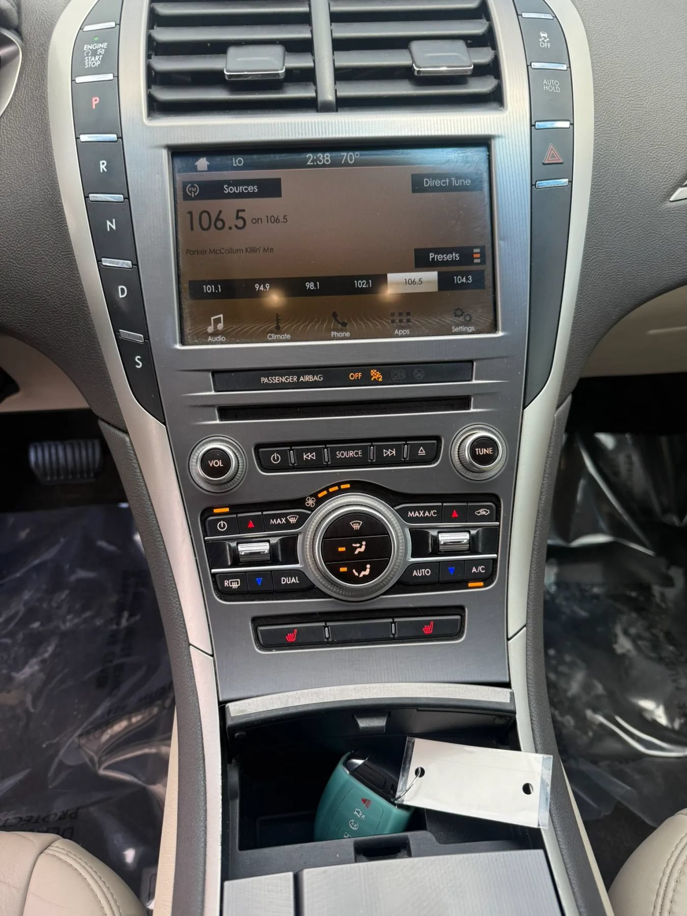 Used 2017 Lincoln MKZ Select FWD image 16