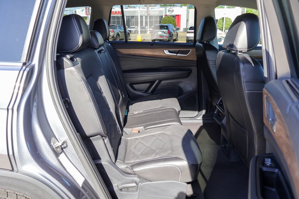 Used 2024 Volkswagen Atlas SE FWD image 10