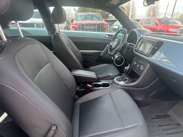 Used 2014 Volkswagen Beetle 2.5 FWD image 11