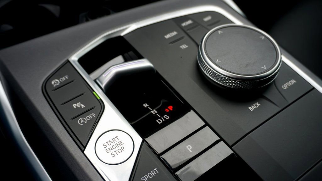 Used 2025 BMW 230i xDrive Coupe w/ Convenience Package image 15