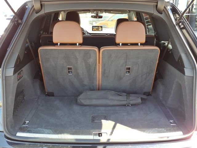 Used 2017 Audi Q7 3.0T Premium Plus AWD/4WD image 5