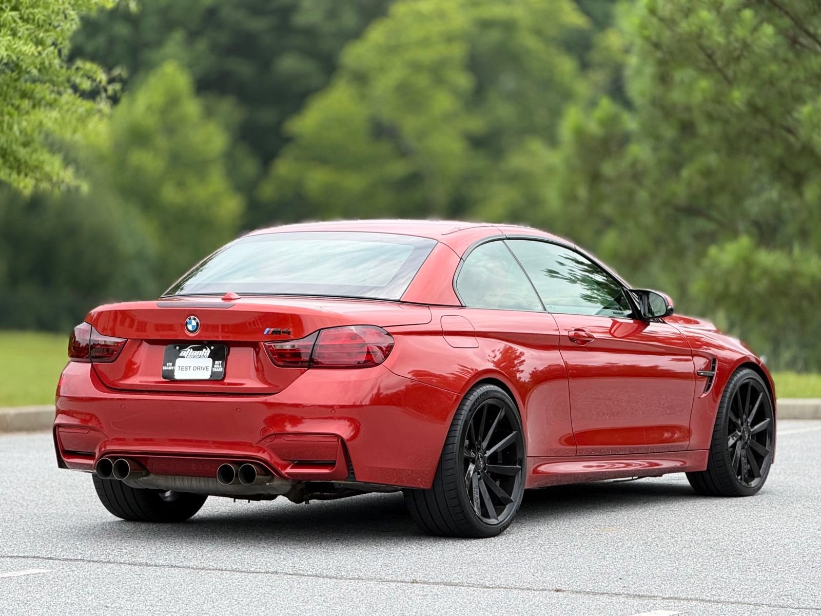 Used 2016 BMW M4 Convertible RWD image 11