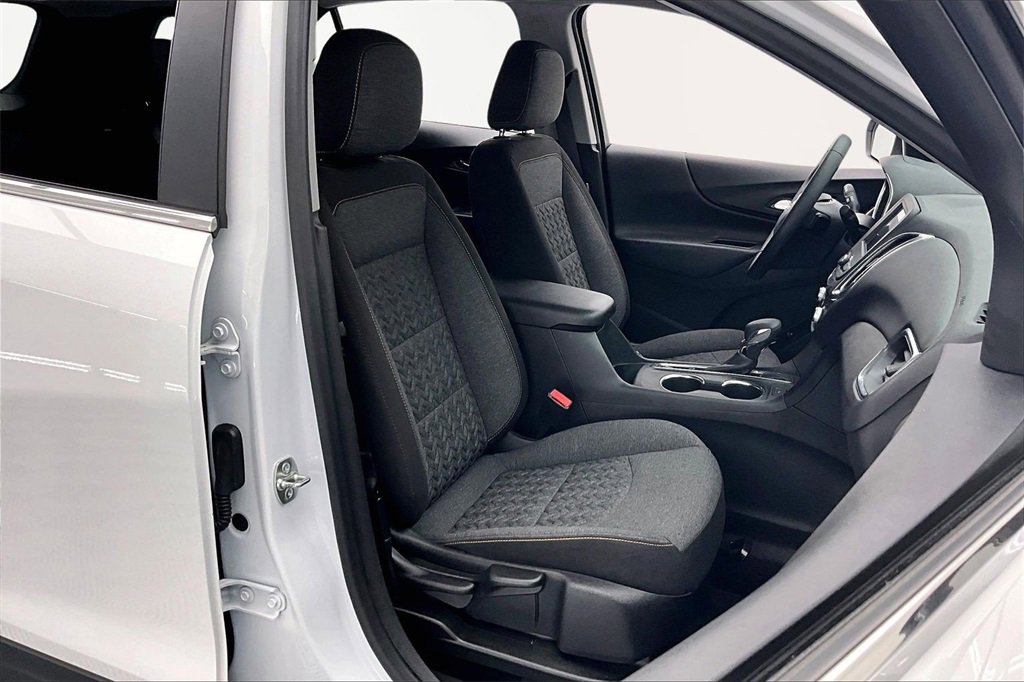 Used 2023 Chevrolet Equinox LT image 7