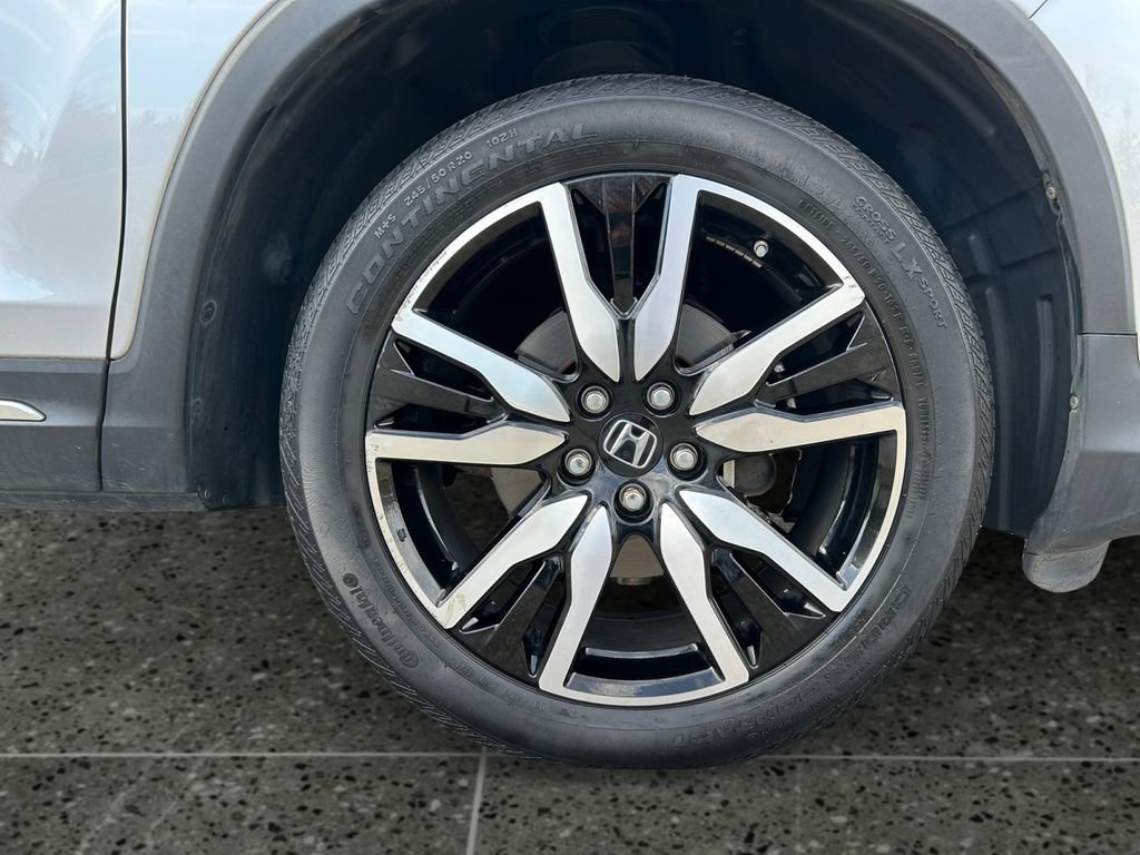 Used 2021 Honda Pilot Touring image 10