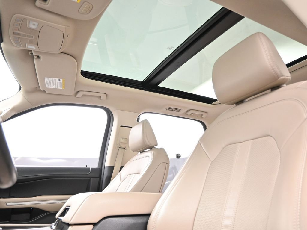 Used 2023 Ford Expedition Max Limited image 42