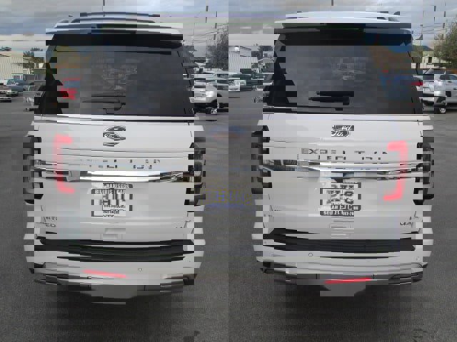 Used 2023 Ford Expedition Max Limited image 5