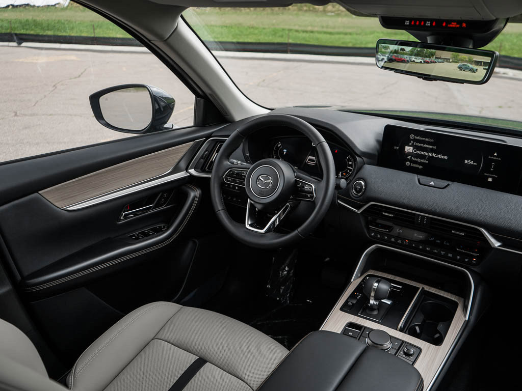 New 2026 MAZDA CX-90 Plug-In Hybrid w/ Preferred AWD/4WD image 15