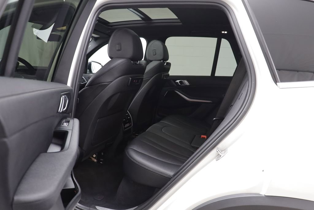 Used 2020 BMW X5 xDrive40i w/ Convenience Package image 13