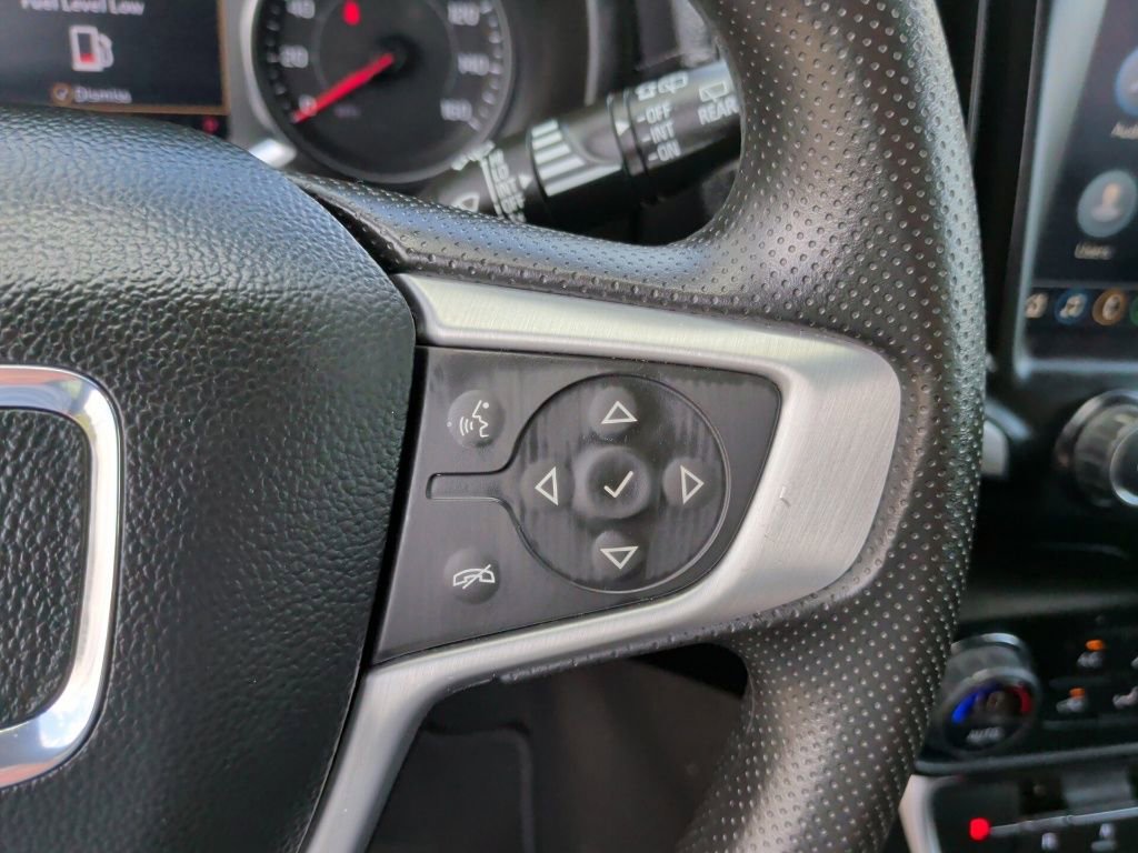 Used 2022 GMC Terrain SLE w/ Driver Convenience Package FWD image 18