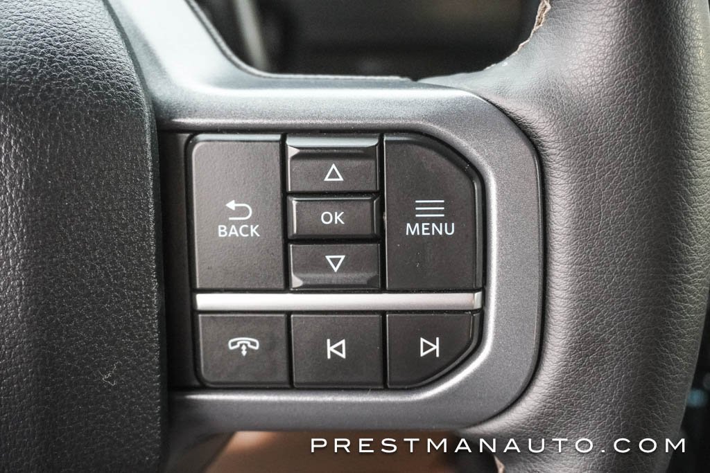 Used 2025 Ford F250 Lariat w/ Chrome Package image 35