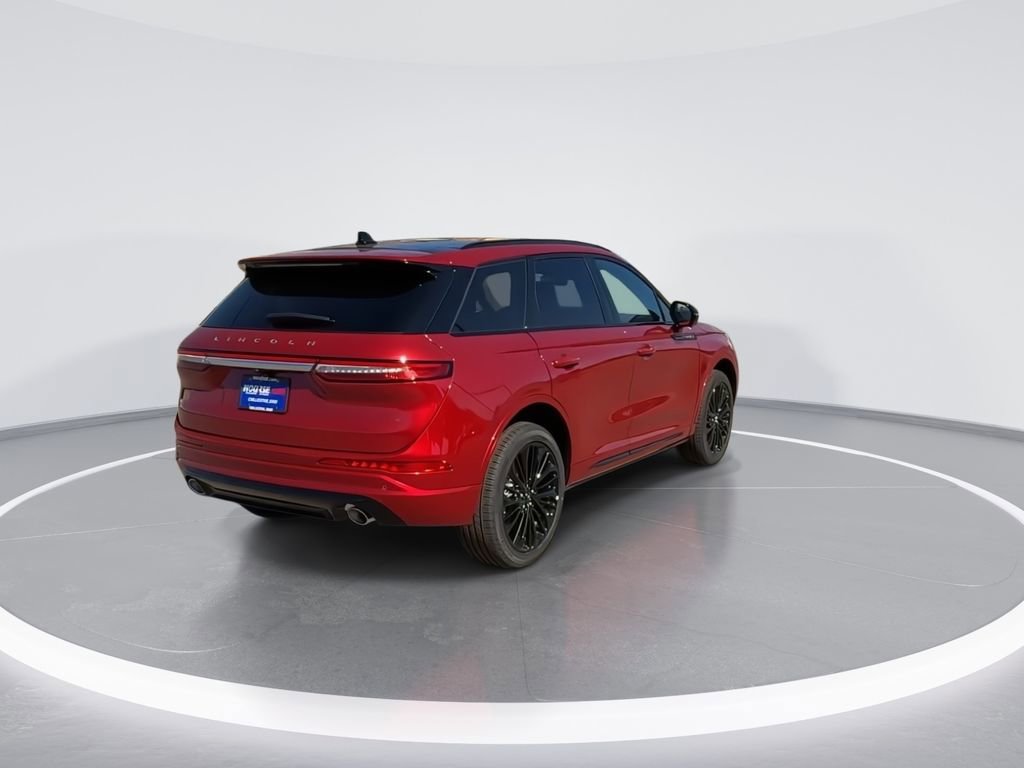 New 2026 Lincoln Corsair Reserve image 8