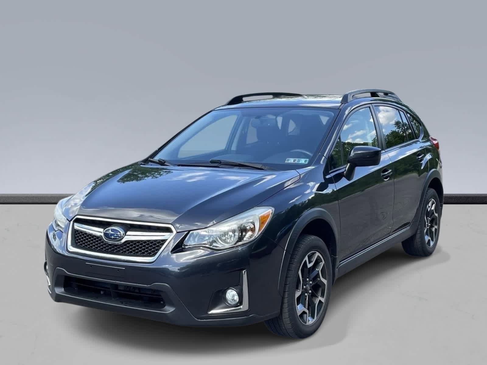 Used 2016 Subaru Crosstrek 2.0i Premium w/ Moonroof Package AWD/4WD image 1