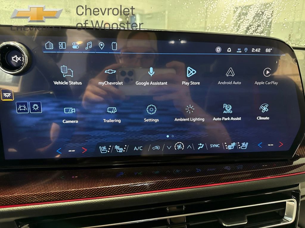 New 2026 Chevrolet Traverse RS w/ LPO, Floor Liner Package image 13
