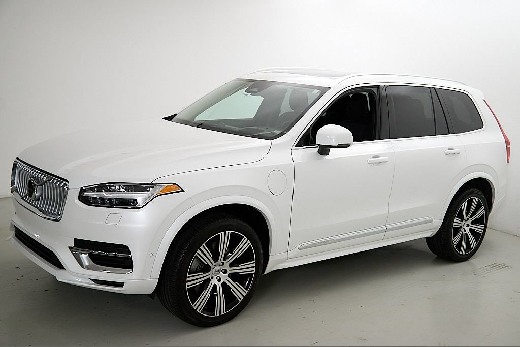 Used 2024 Volvo XC90 T8 Ultimate w/ Lounge Package AWD/4WD image 6