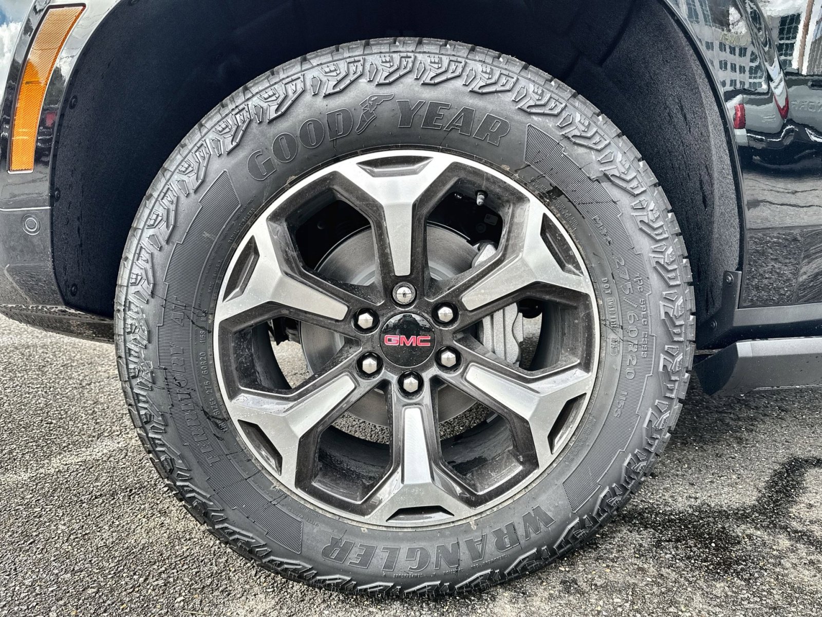 New 2026 GMC Yukon AT4 Ultimate image 12