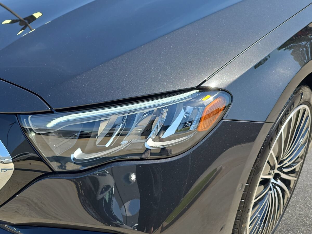New 2026 Mercedes-Benz E 350 4MATIC Sedan image 30
