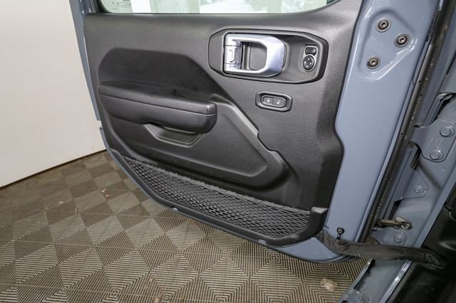 Used 2024 Jeep Wrangler Unlimited AWD/4WD image 37