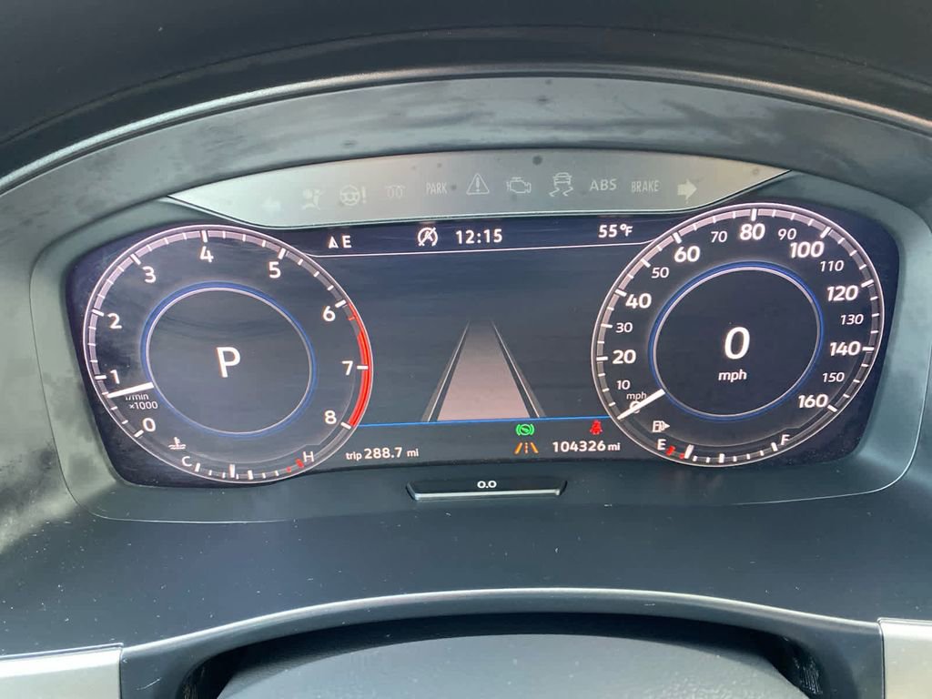 Used 2018 Volkswagen Atlas SEL Premium image 16