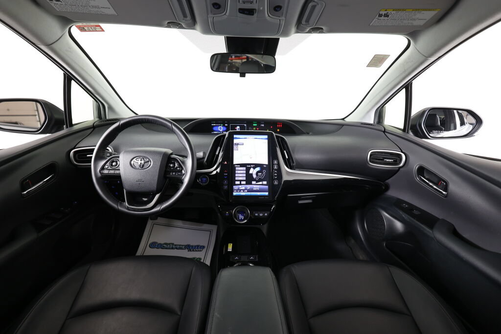 Used 2021 Toyota Prius Prime XLE w/ Carpet Mat Package (TMS) FWD image 27