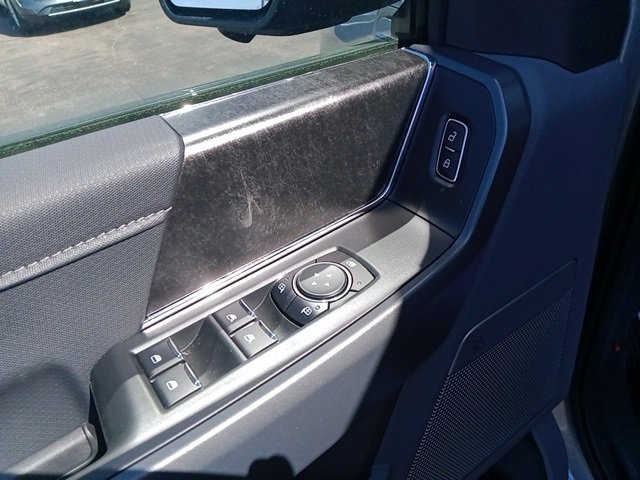 New 2025 Ford F150 Lightning Flash image 28