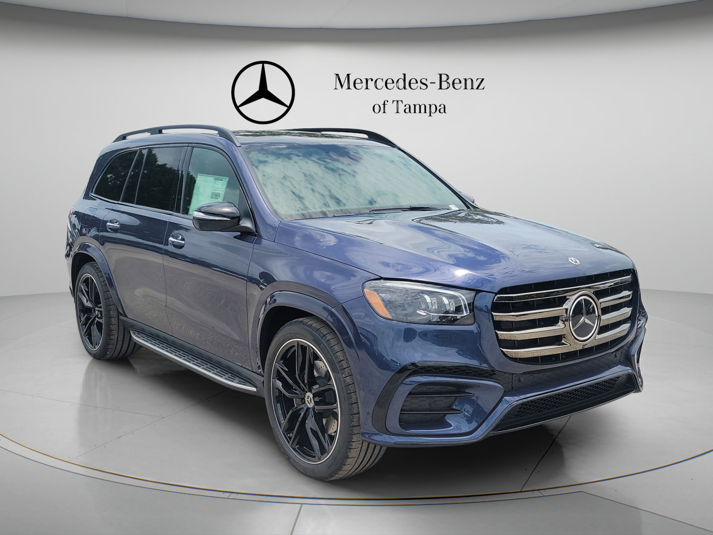 New 2026 Mercedes-Benz GLS 450 4MATIC image 4