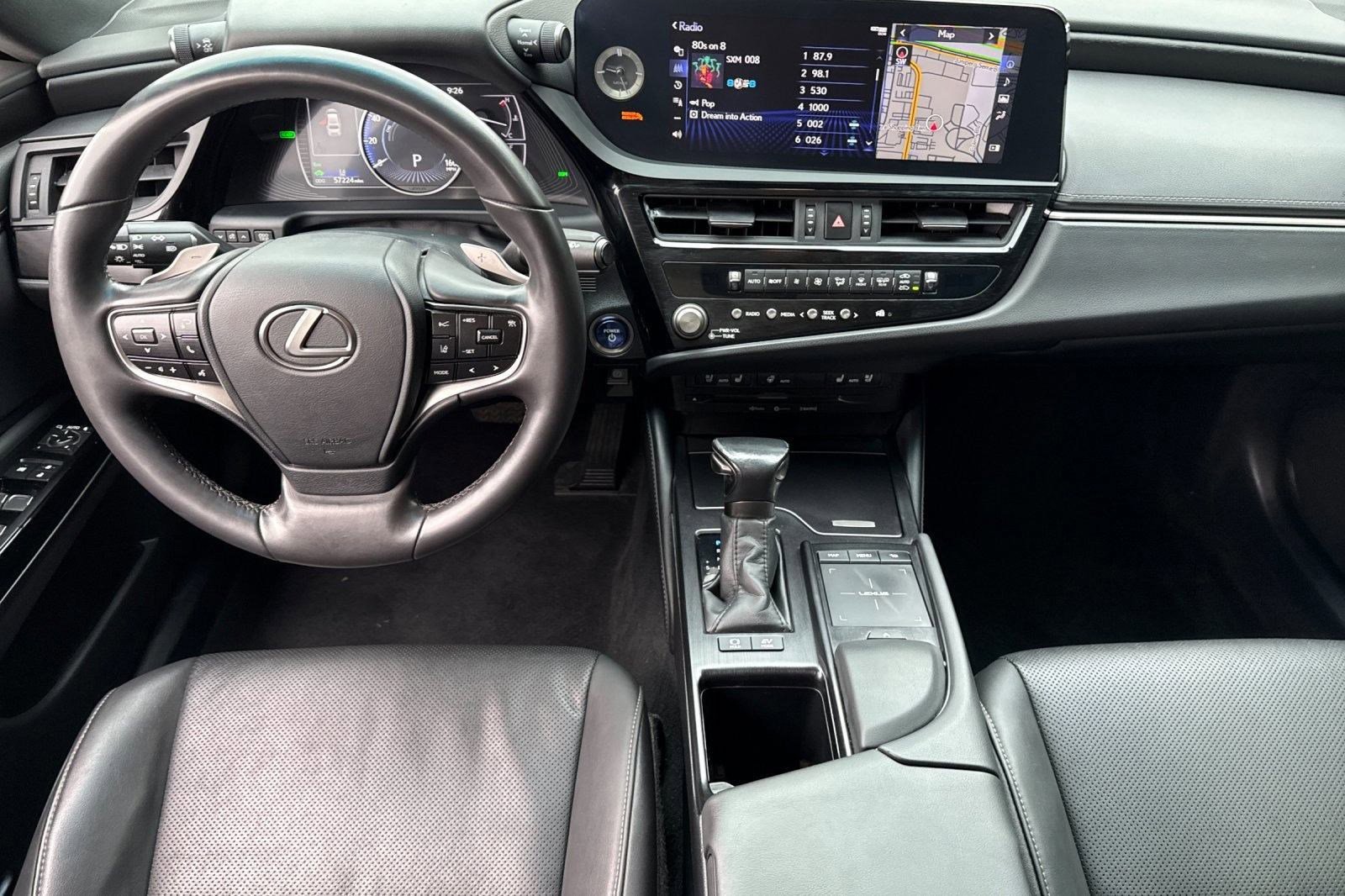 Used 2022 Lexus ES 300h w/ Premium Package image 27