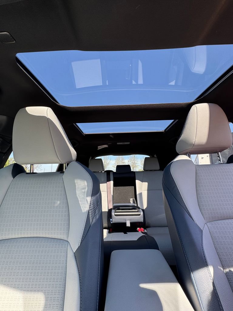 Used 2023 Subaru Solterra AWD image 26