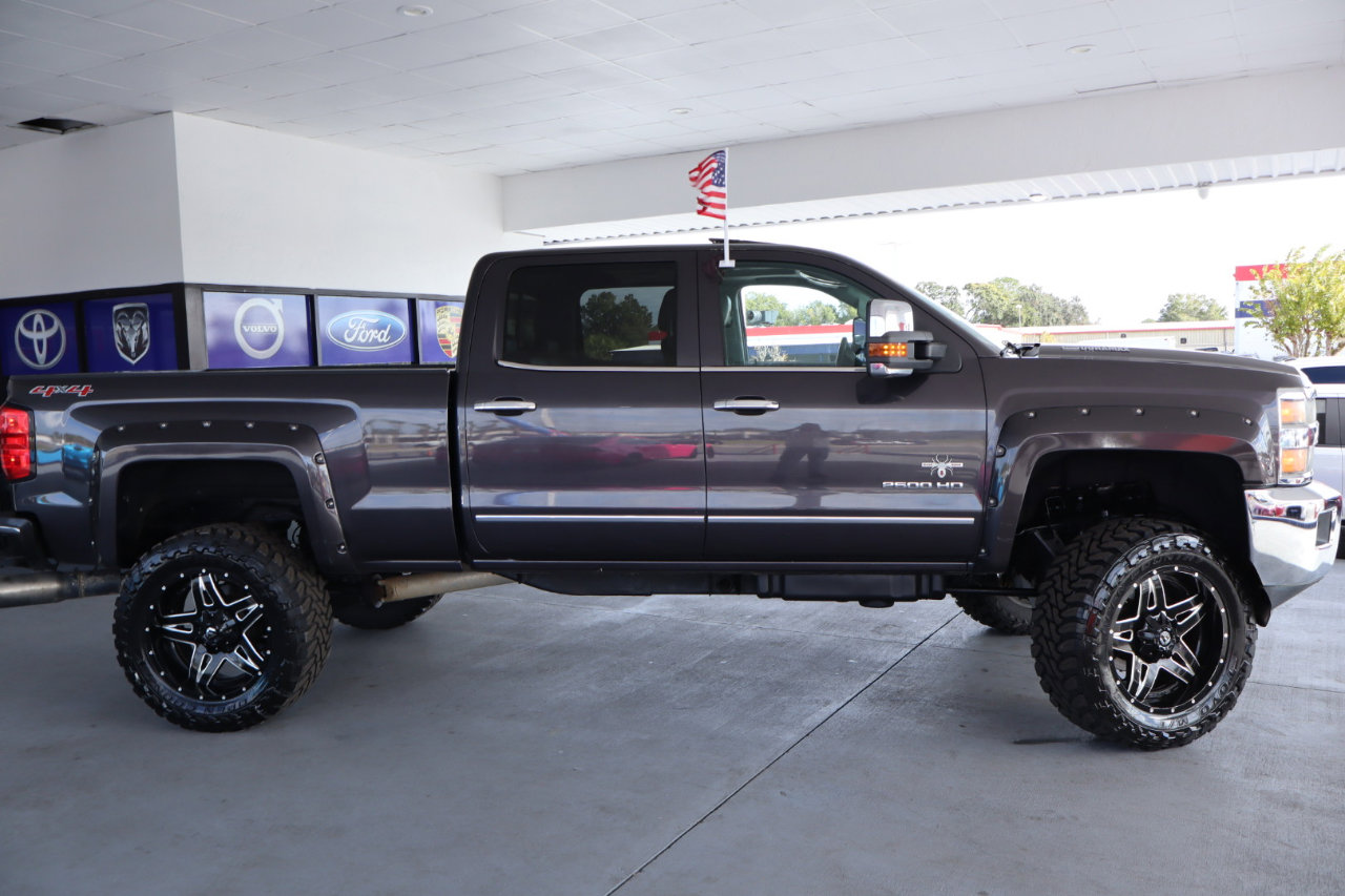 Used 2015 Chevrolet Silverado 2500 LTZ w/ Duramax Plus Package image 5