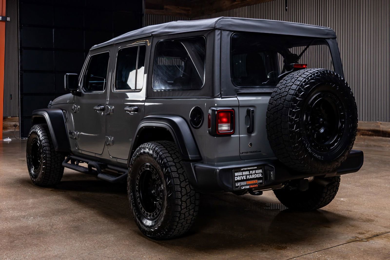 Used 2022 Jeep Wrangler Unlimited Sport AWD/4WD image 7