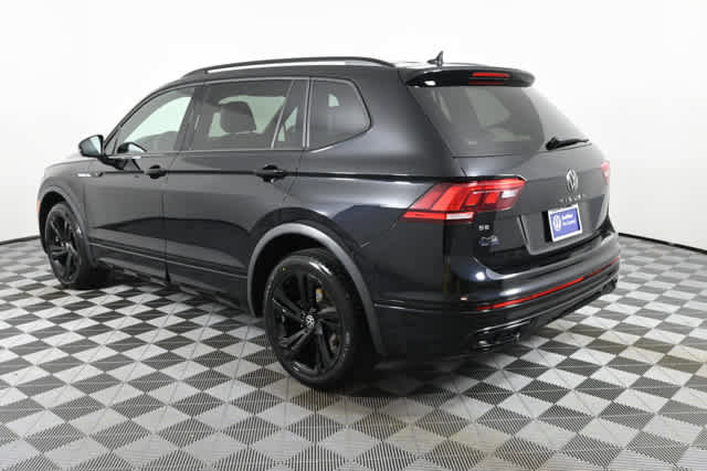 Used 2023 Volkswagen Tiguan SE R-Line FWD image 6