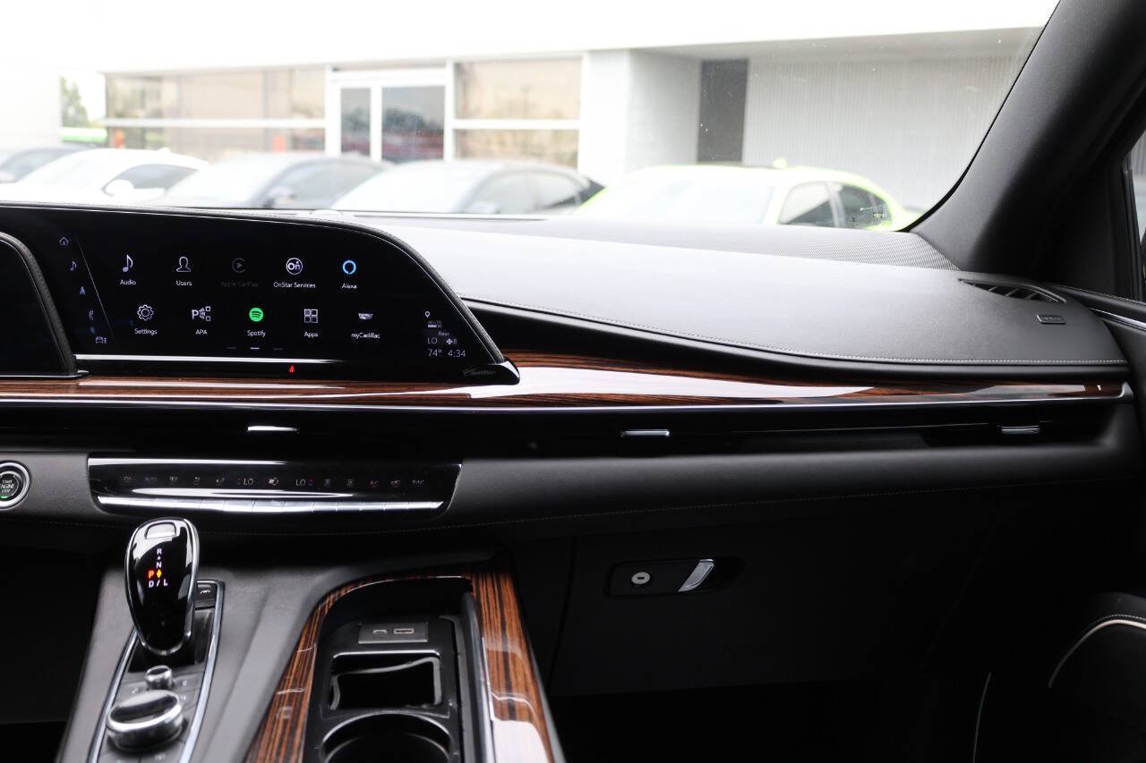 Used 2023 Cadillac Escalade ESV Premium Luxury AWD/4WD image 27
