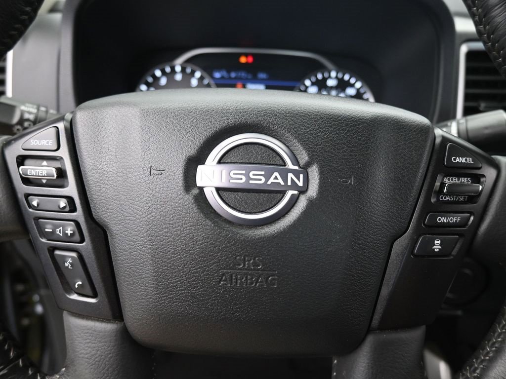 Used 2022 Nissan Frontier SV image 12