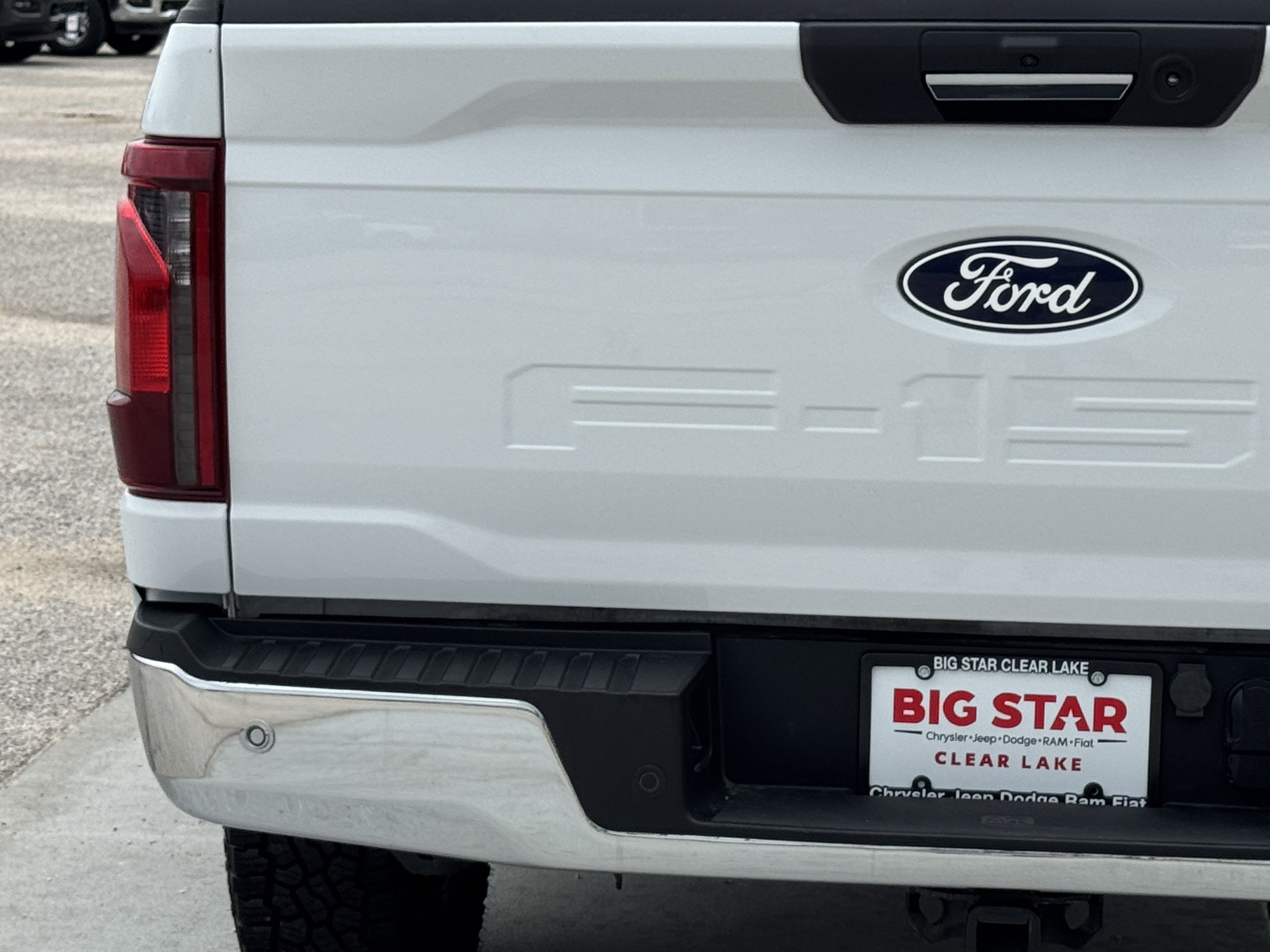 Used 2024 Ford F150 XLT w/ Mobile Office Package image 11