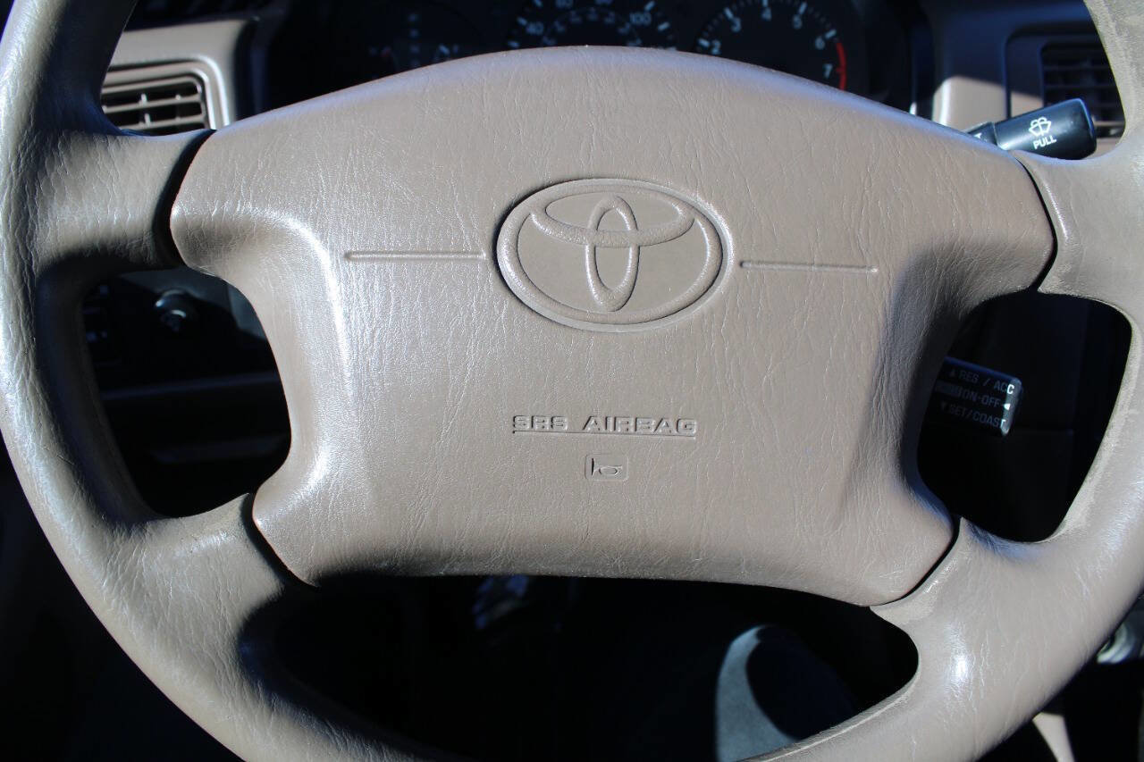 Used 1999 Toyota Camry LE image 14