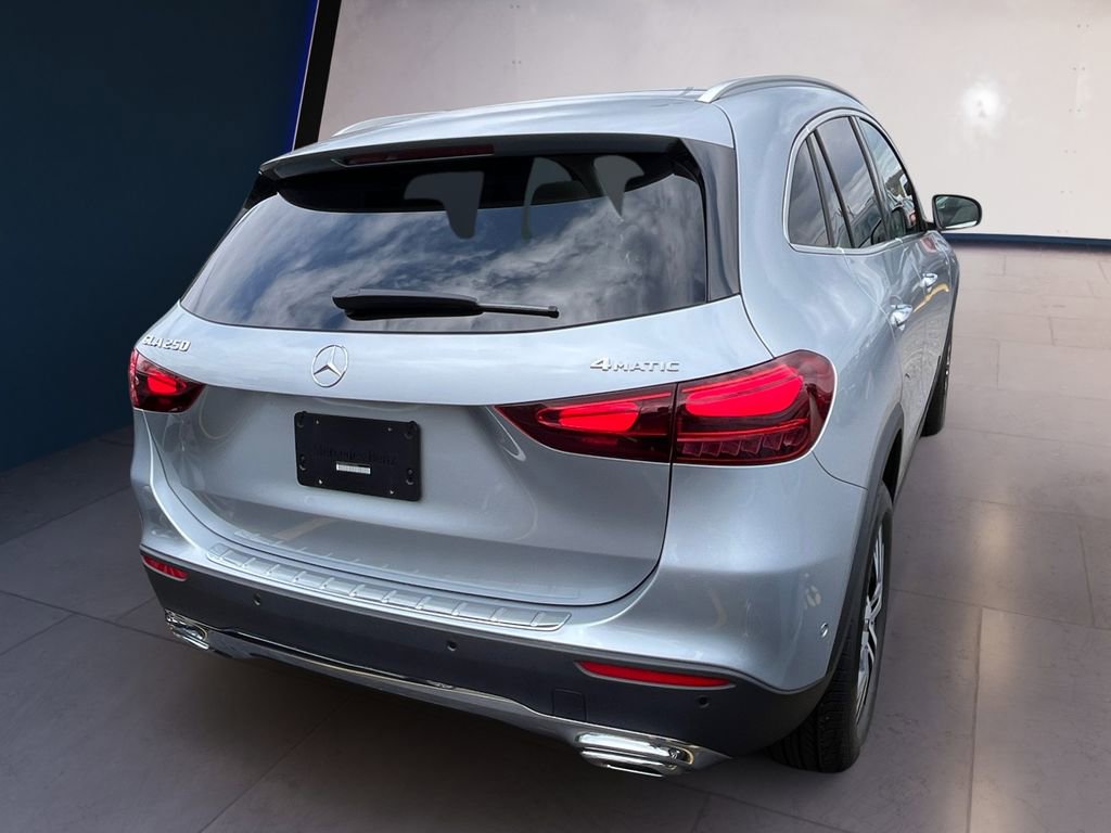 Certified 2026 Mercedes-Benz GLA 250 4MATIC image 5