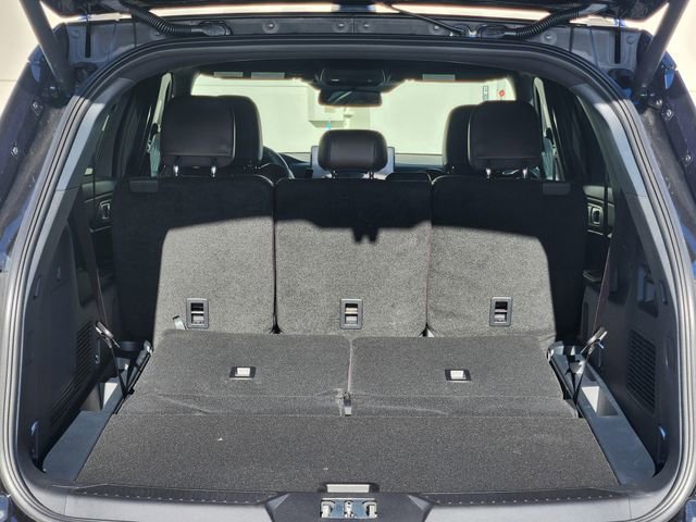 New 2026 Ford Explorer Platinum image 17
