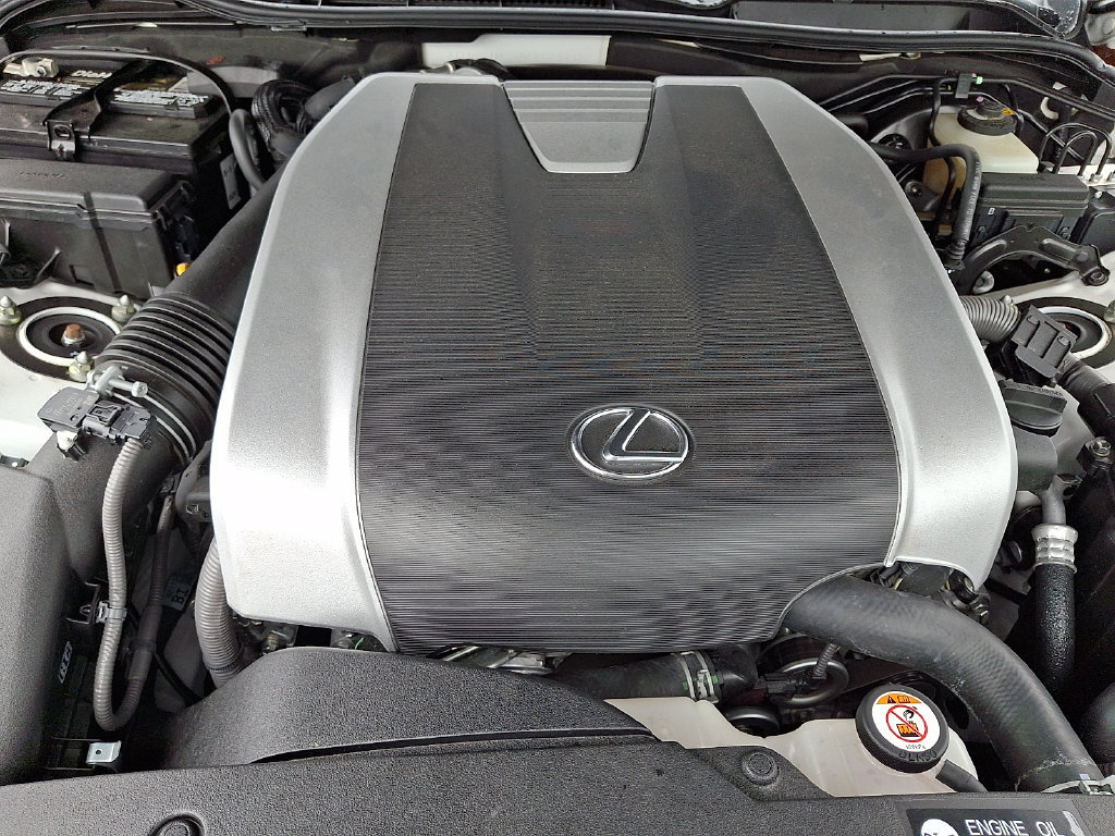 Used 2019 Lexus IS 300 AWD w/ Navigation Package image 28