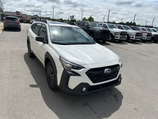 Used 2023 Subaru Outback Onyx Edition AWD/4WD image 26