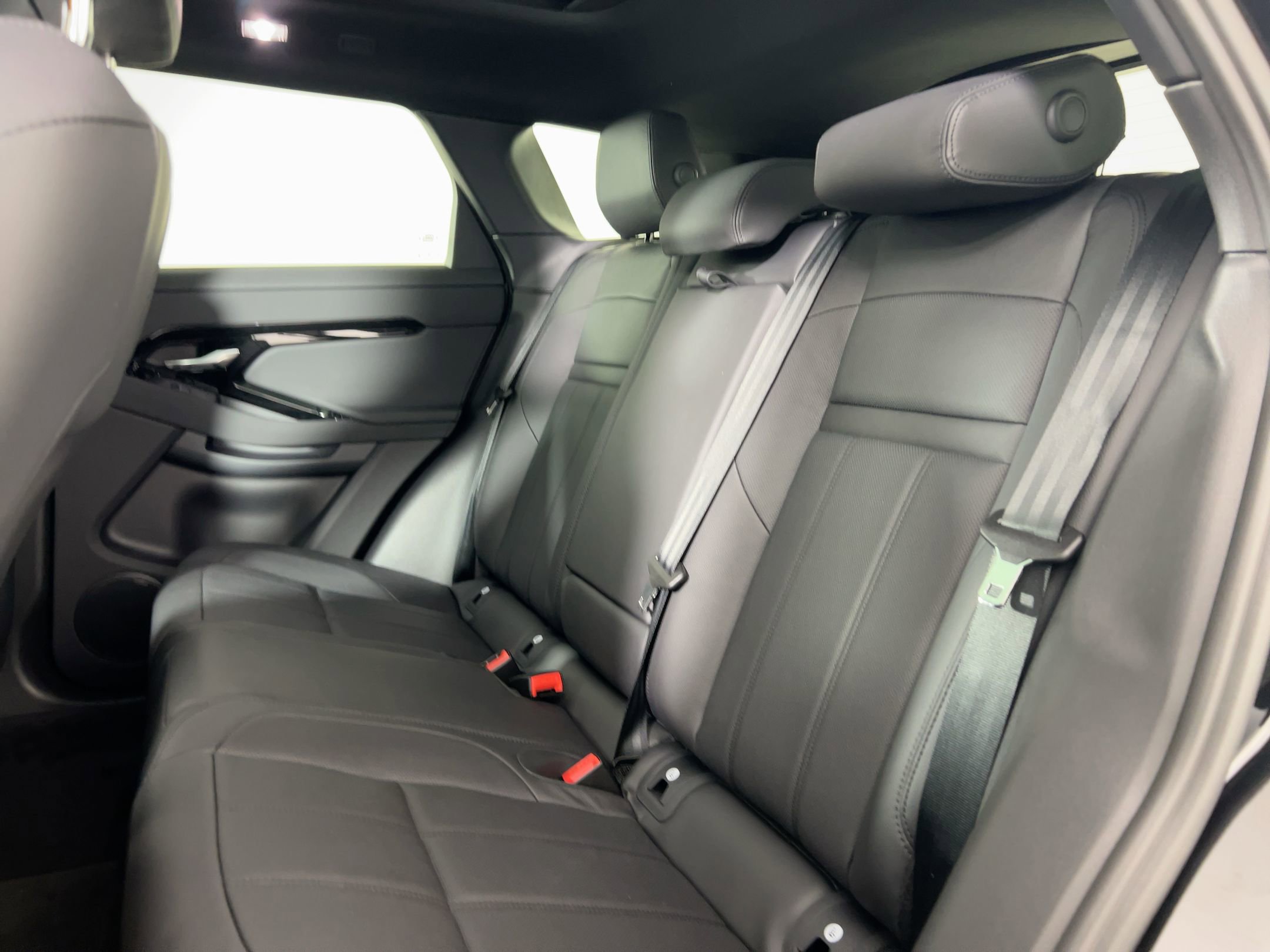New 2026 Land Rover Range Rover Evoque S image 22