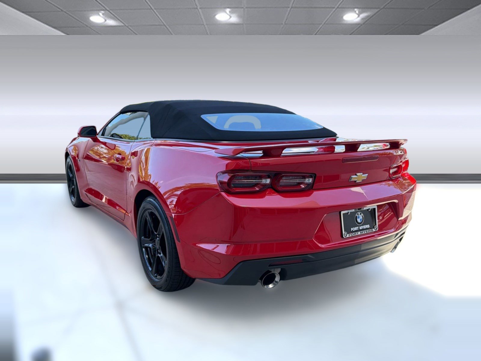 Used 2020 Chevrolet Camaro LT image 20