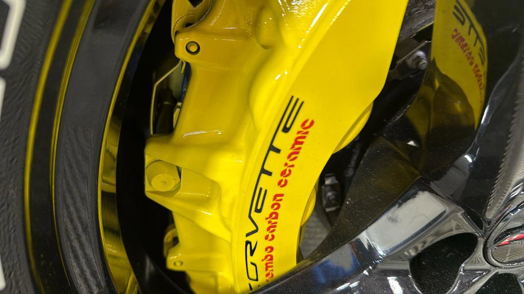 Used 2025 Chevrolet Corvette E-Ray w/ Stealth Interior Trim Package image 38