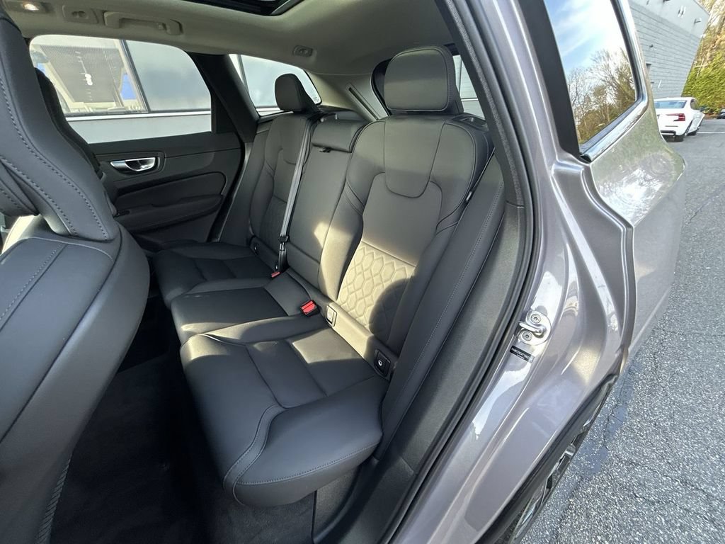 New 2026 Volvo XC60 B5 Plus w/ Climate Package AWD/4WD image 23