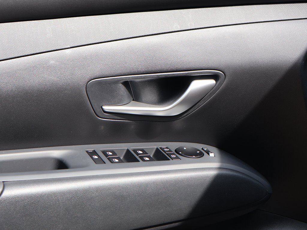 New 2026 Hyundai Tucson SEL image 23